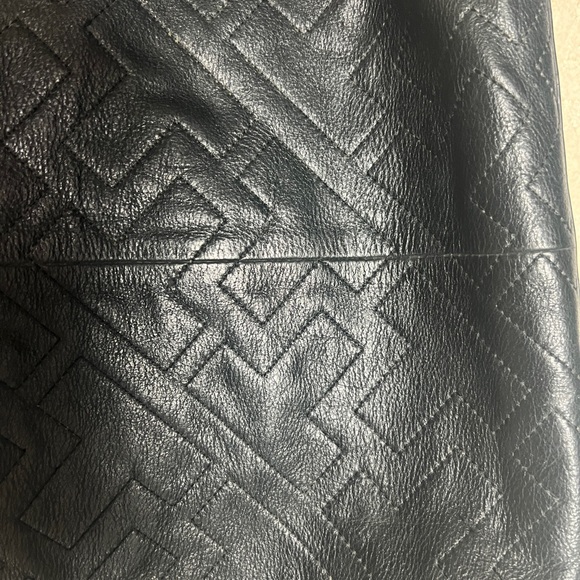 Tory Burch large stitch T tote black - Picture 9 of 9